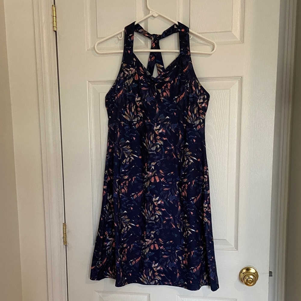 Chic Navy Floral Mini Dress